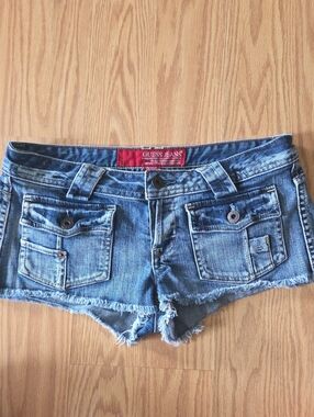 Vintage Y2K Guess Jeans Shorts - Red Tag